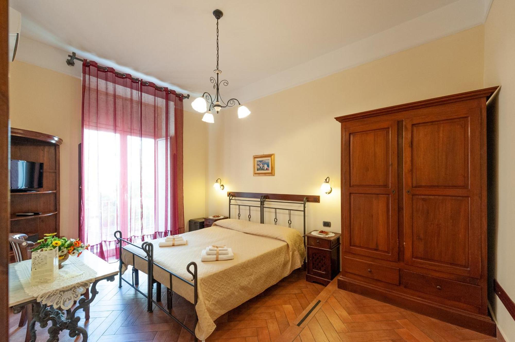 B&B Conte Cavour 나폴리 외부 사진