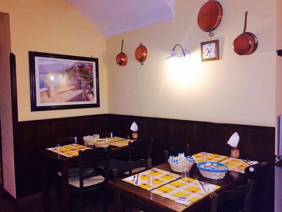 B&B Conte Cavour 나폴리 외부 사진